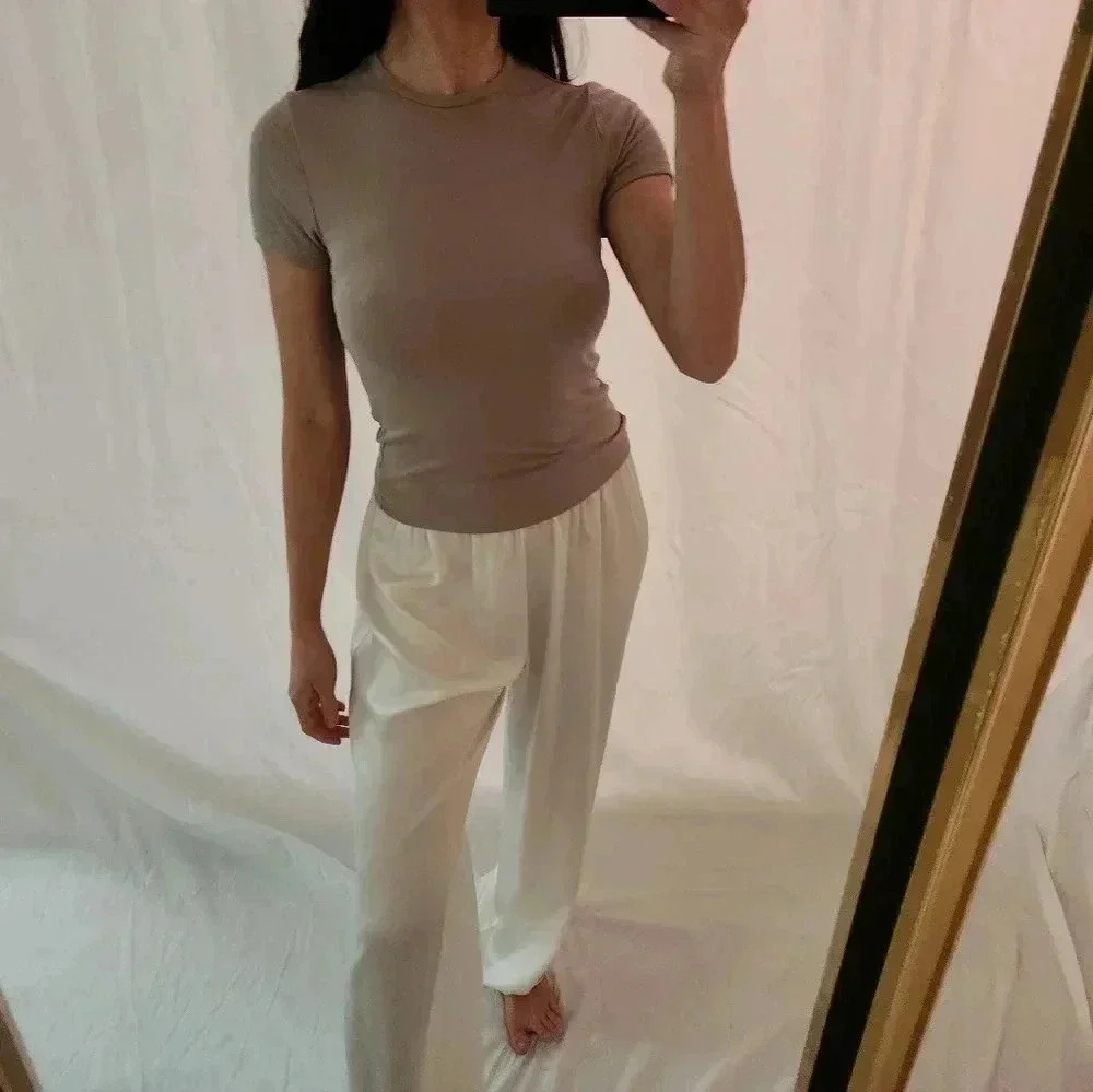 Abercrombie & Fitch micro mofal collection tan Brown Beige crewneck T-shirt basi - Picture 2 of 8